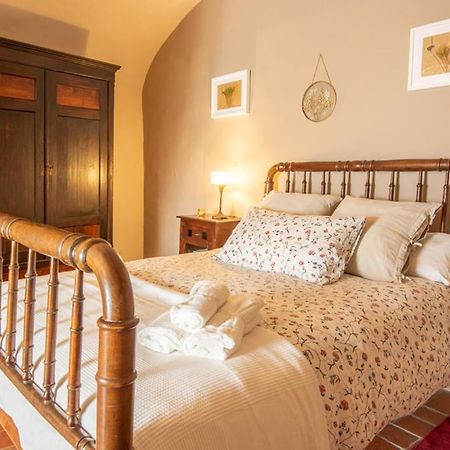 Casa Rural En Rupia Con Piscina 외부 사진