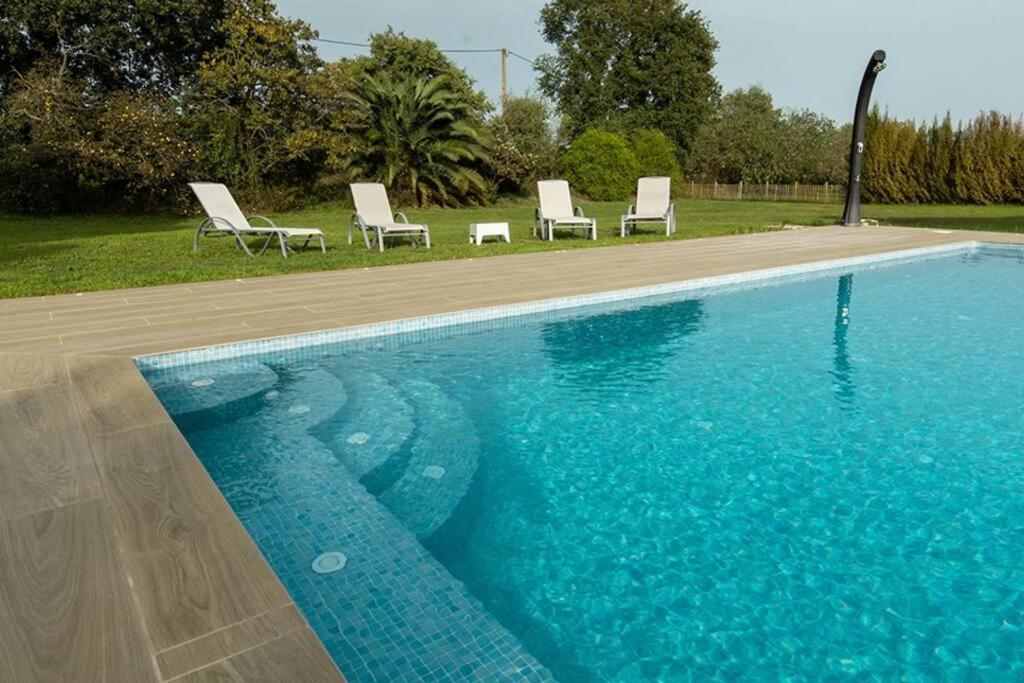 Casa Rural En Rupia Con Piscina 외부 사진