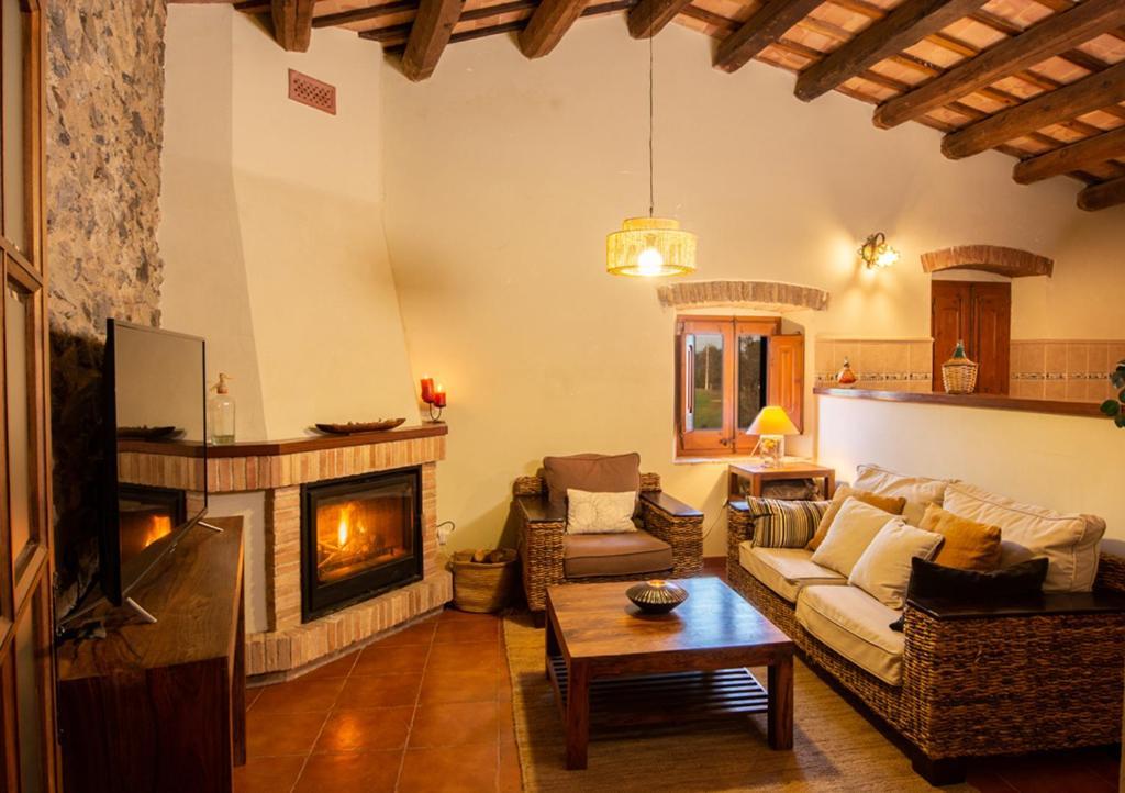 Casa Rural En Rupia Con Piscina 외부 사진